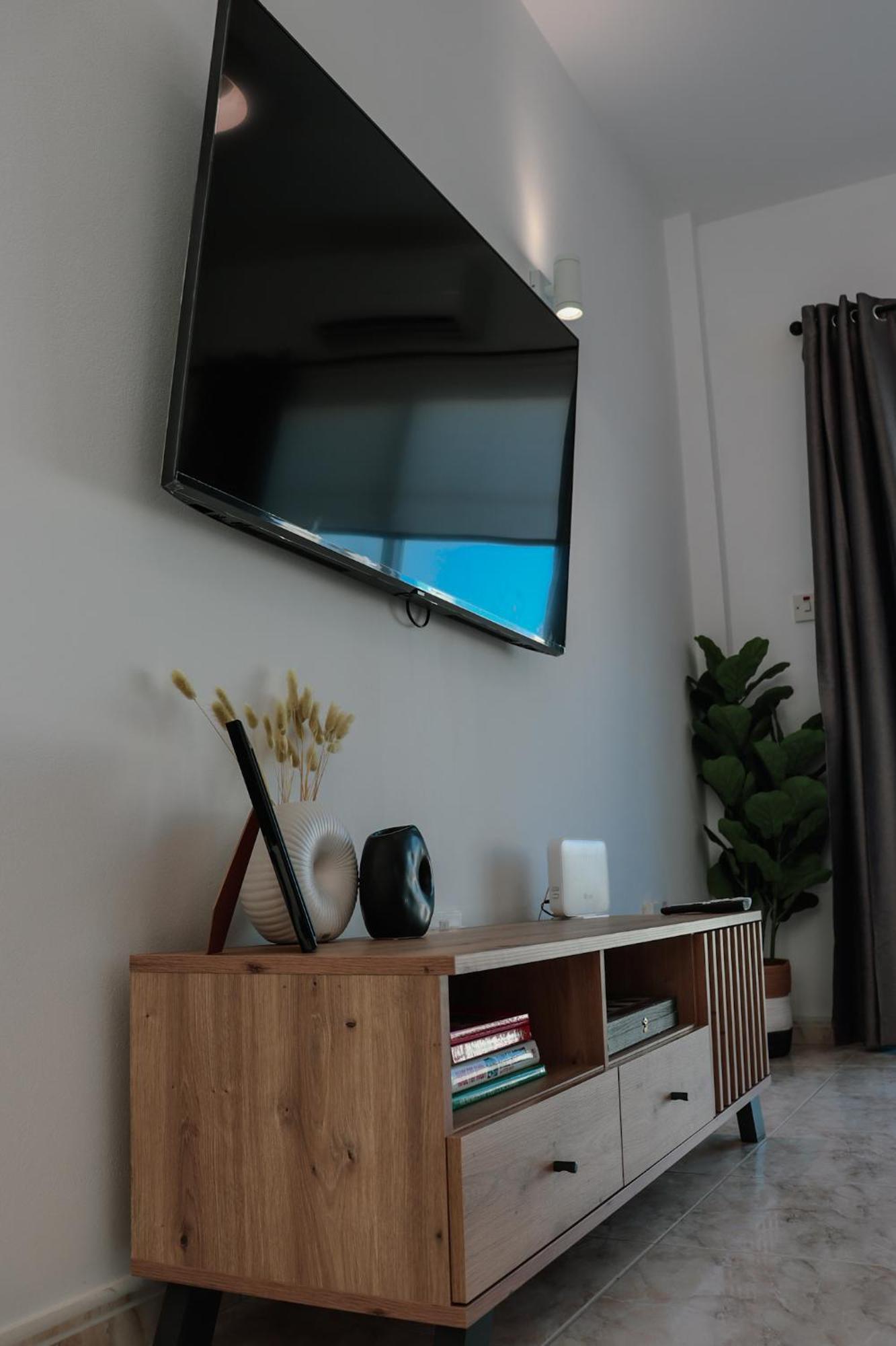 Appartement Lavi's Haven 2b, Paphos, Pool *